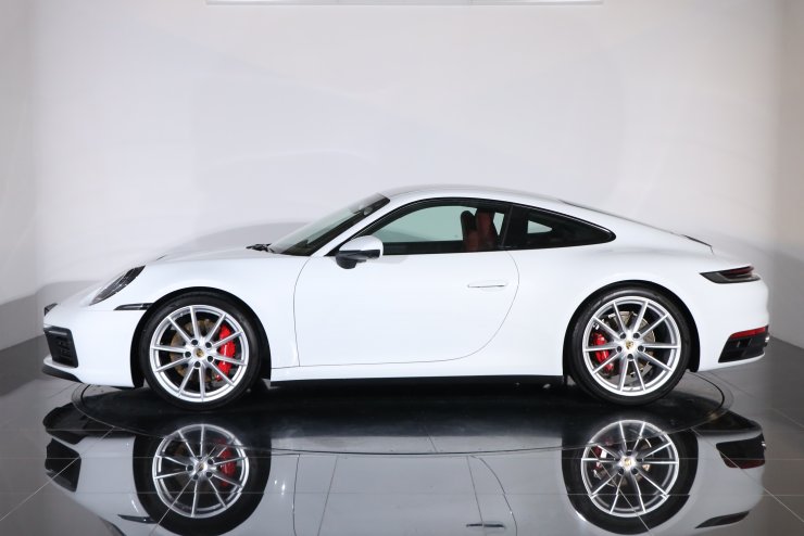 ポルシェ 911(Type992) カレラS PDK 1オーナー 希少左ハンドル