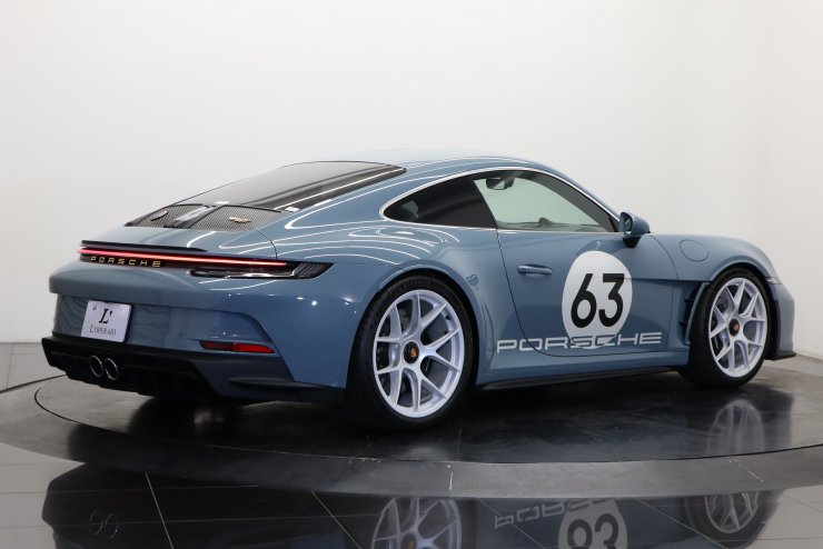ポルシェ 911(Type992) S/T 6MT 1オーナー【特別低金利1.9％～】 左