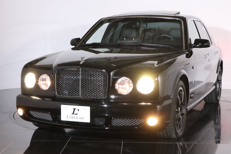 ベントレー アルナージ エイト 日本限定10台 後期6AT 黒革 マリナー