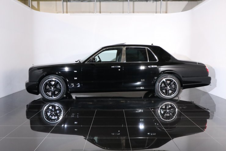 ベントレー アルナージ エイト ◇◇BLACK FRIDAY◇◇ 日本限定10台