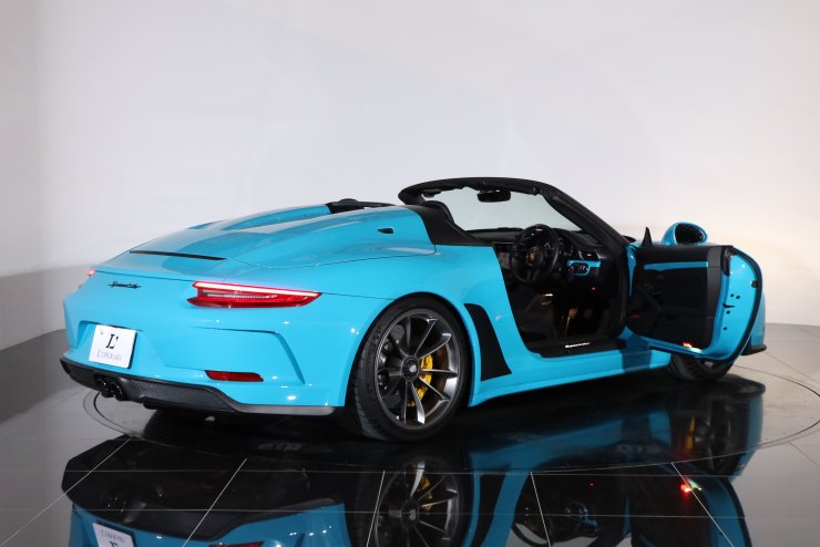 ポルシェ 911(Type991) スピードスター 6MT 世界限定1948台 正規D車 20