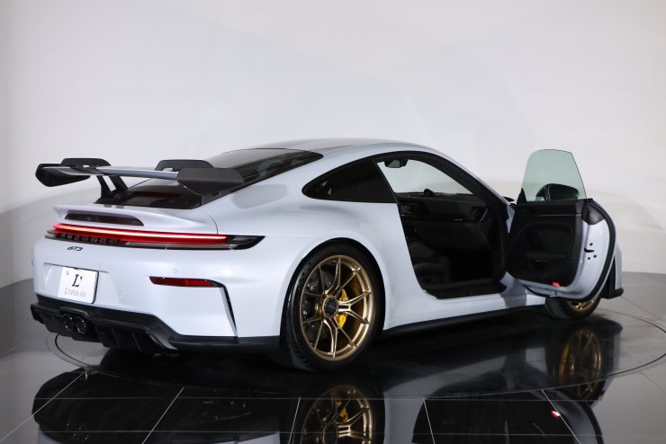 ポルシェ 911(Type992) GT3 ヴァイザッハPKG PDK 現行モデル 走行60km