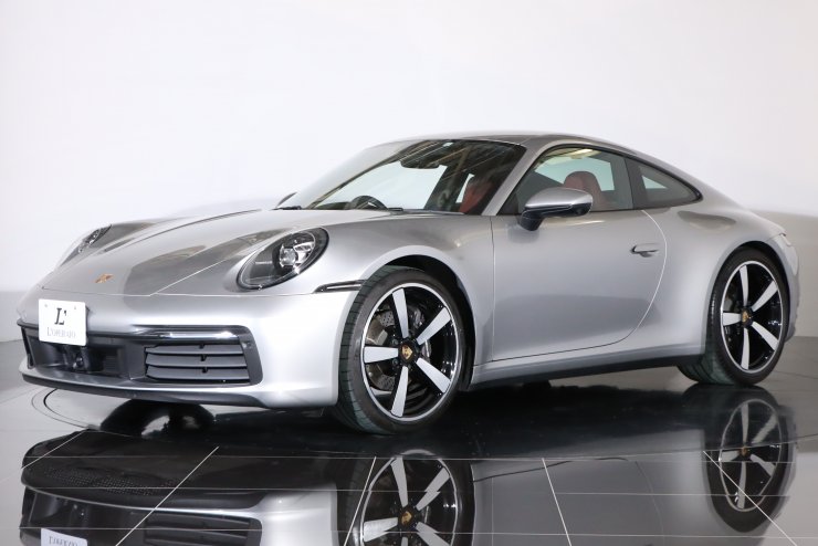 ポルシェ 911(Type992) カレラ PDK 1オーナー 有償カラー：GT