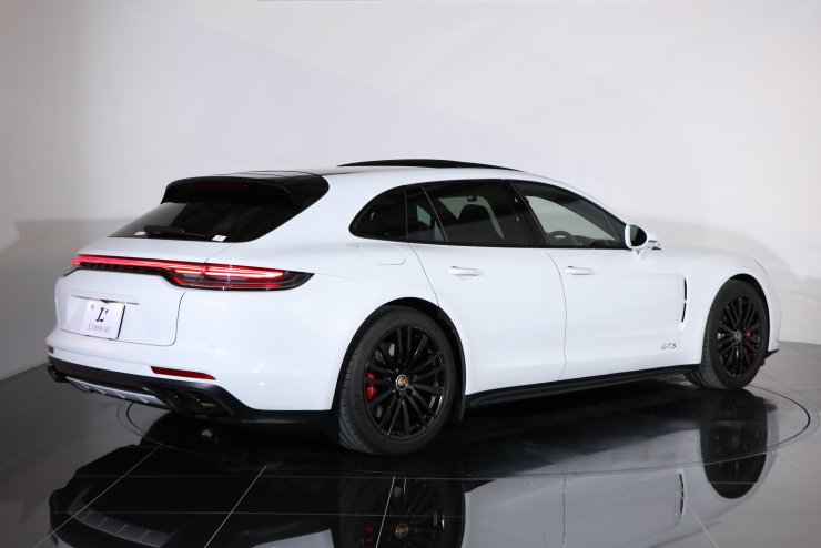 ポルシェ パナメーラ GTS スポーツツーリスモ PDK BOSEサウンド
