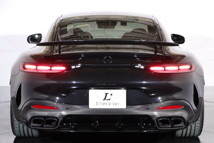 AMG GT 63 4MATIC coupe 1オーナー AMGカーボンパッケージ AMGカーボン