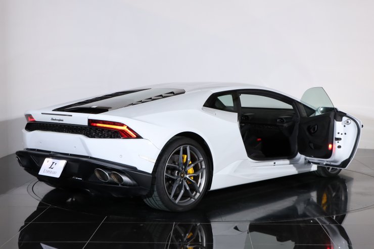 ランボルギーニ ウラカン LP610-4 左ハンドル フロントリフト カーボン