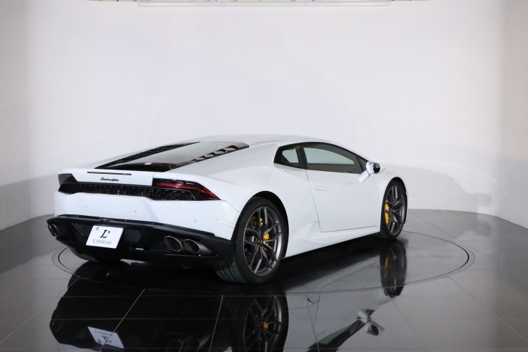 ランボルギーニ ウラカン LP610-4 左ハンドル フロントリフト カーボン