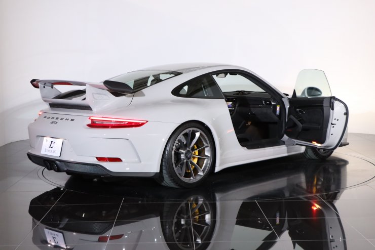 ポルシェ 911(Type991) GT3 6MT 左H クレヨン クラブスポーツPKG PCCB