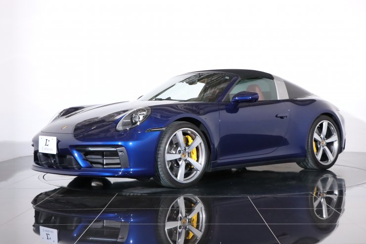 ポルシェ 911(Type992) タルガ4 PDK 左ハンドル OPカラー：ゲンチアン