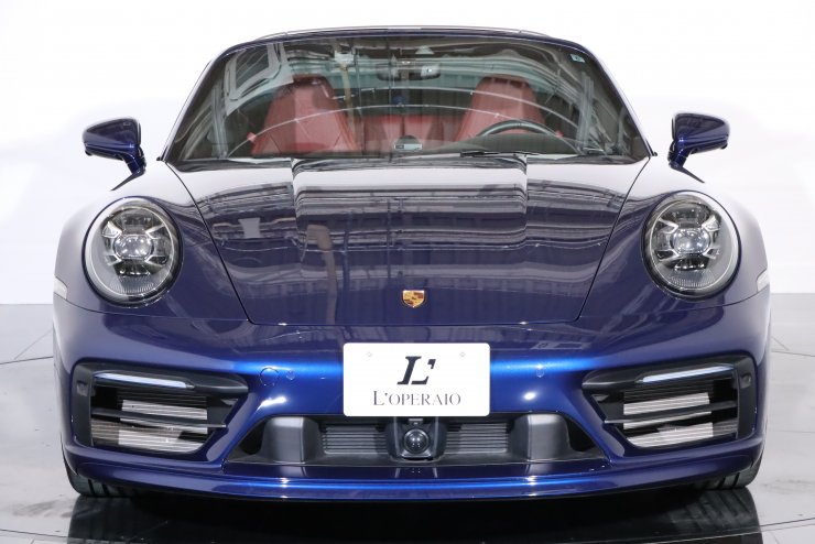 ポルシェ 911(Type992) タルガ4 PDK 左ハンドル OPカラー：ゲンチアン