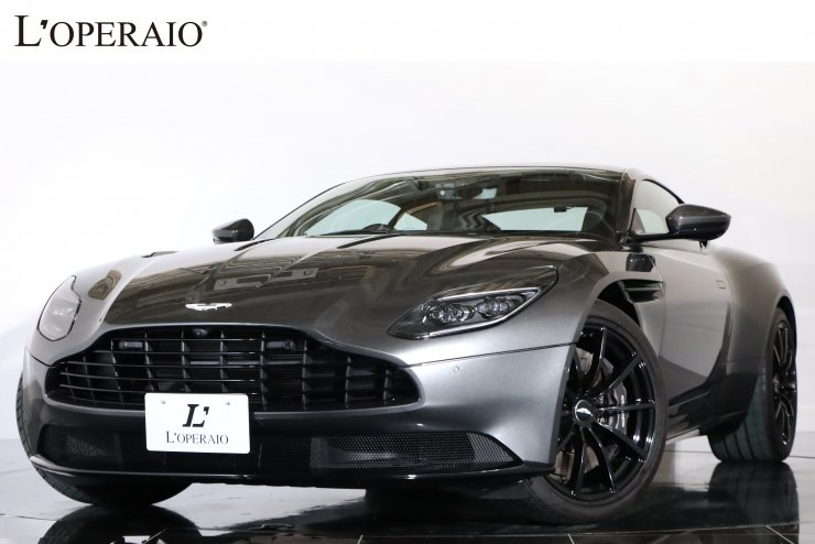 アストンマーティン