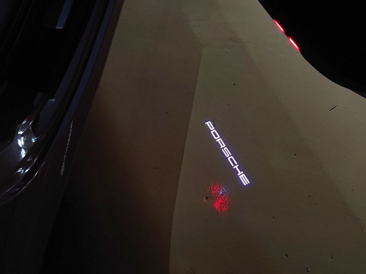 ポルシェ 911(Type992) カレラS PDK 1オーナー OP316 有償色クレヨン