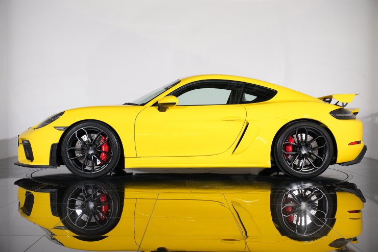 ポルシェ 718 ケイマン GT4 6MT クロノPKG スポーツエキゾースト PDLS