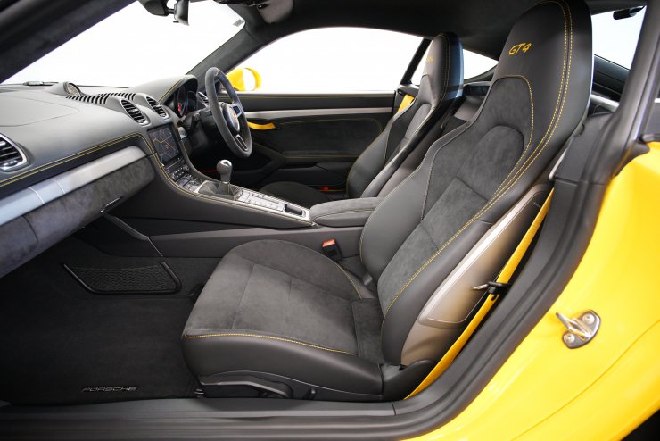 ポルシェ 718 ケイマン GT4 6MT クロノPKG スポーツエキゾースト PDLS