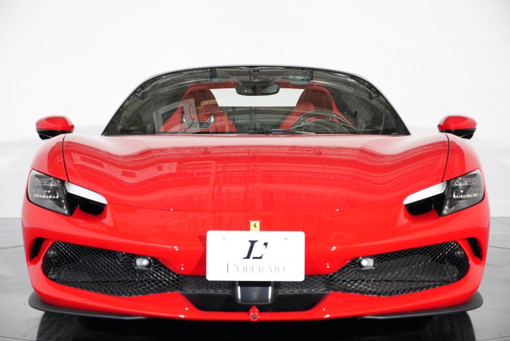 フェラーリ 296 GTS F1 DCT 走行250km ワンオーナー OP575万 左