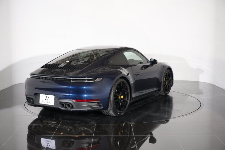 ポルシェ 911(Type992) カレラS PDK PCCB スポーツクロノPKG