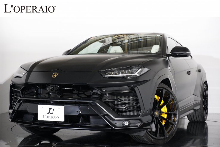 ランボルギーニ ウルス 左ハンドル 白×黒革 純正23インチアルミ