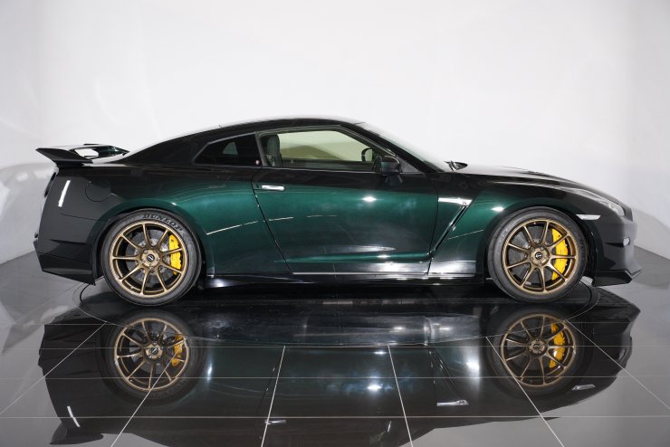 日産GTR（MＹ25）ノーマルホイール4本セット 日産 GT-R プレミアムエディション Tスペック MY24 有償カラー 専用