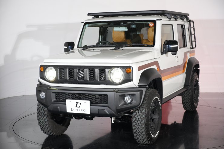 スズキ ジムニー ノマド FC 4AT オプションカラー：アークティック