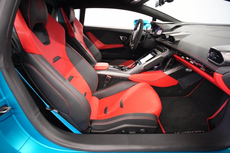 ランボルギーニ ウラカン EVO クーペ 左H 1オーナー OP785 特注マット