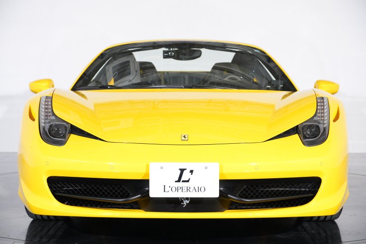 フェラーリ 458 スパイダー F1 DCT カーボンLEDステアリング カーボン