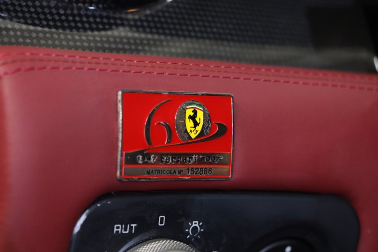 フェラーリ 599 F1 左ハンドル 正規D車 純正20インチアルミ カーボン