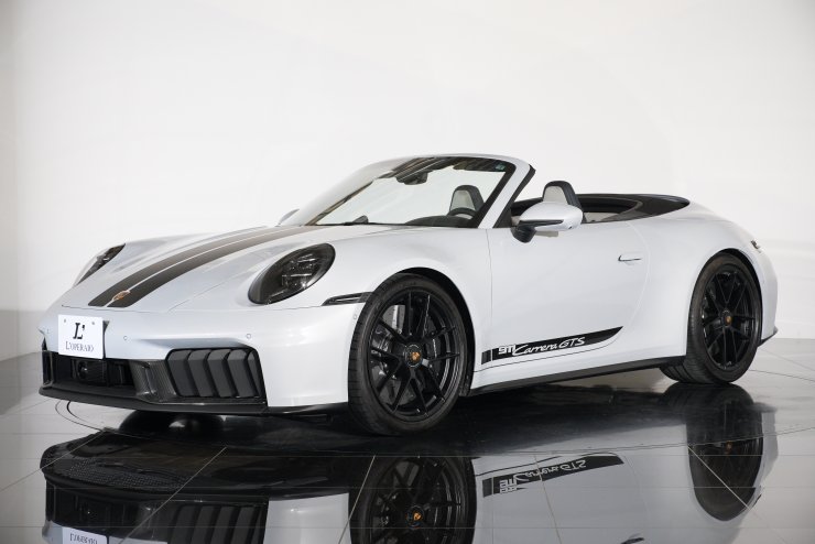 ポルシェ 911(Type992) カレラGTSカブリオレ PDK 1オーナー車 走行1500