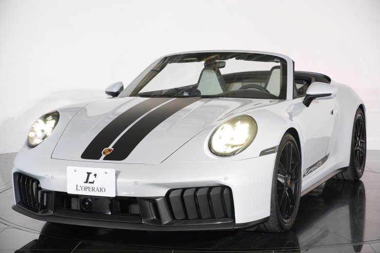 ポルシェ 911(Type992) カレラGTSカブリオレ PDK 1オーナー車 走行1500