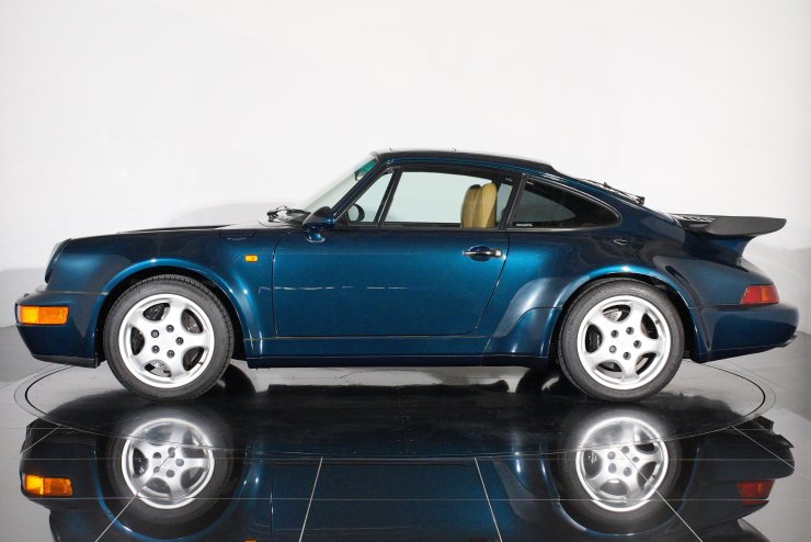 ポルシェ 911(Type964) ターボ 3.3 リミテッド 5MT 正規ディーラー車