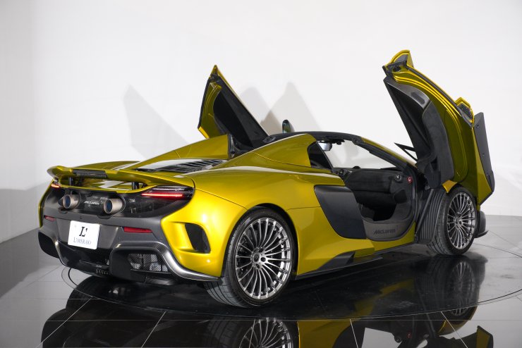 マクラーレン 675LT スパイダー 左ハンドル 限定500台 OPカラー