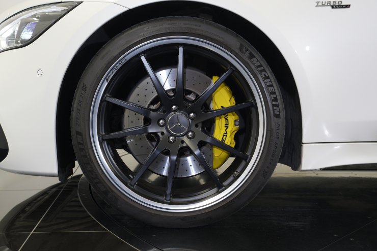 AMG GT 53 4マチック+ AMGダイナミック+PKG 純正21インチ鍛造ホイール