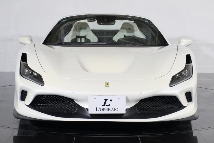 フェラーリ F8 スパイダー F1 DCT 左ハンドル OP総額約785万円 正規