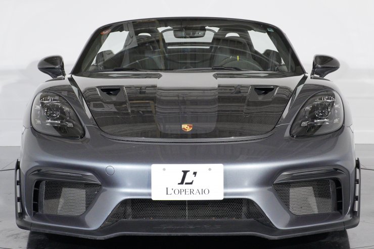 ポルシェ 718 スパイダー RS PDK オプション総額約733万円