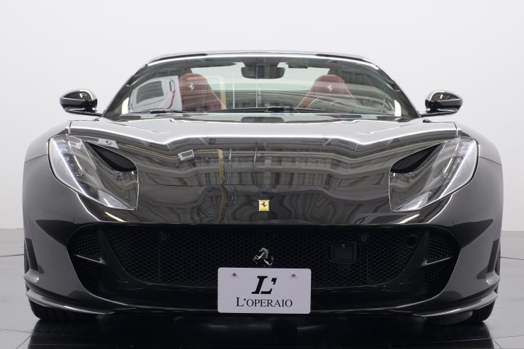 フェラーリ 812 GTS F1 DCT オプション総額約785万円 カーボン