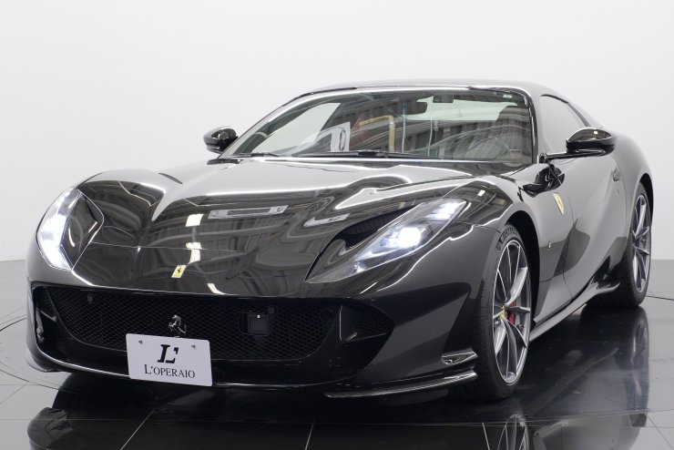 フェラーリ 812 GTS F1 DCT オプション総額約785万円 カーボン