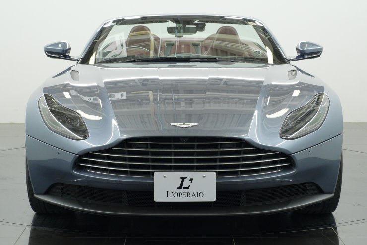 アストンマーティン DB11 ヴォランテ 有償色 ローズレッドレザー