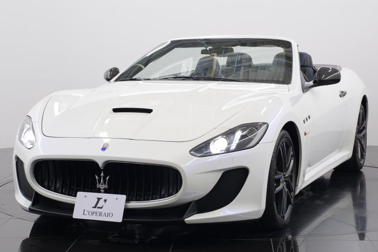 マセラティ グランカブリオ MC センテニアルスペシャルエディション