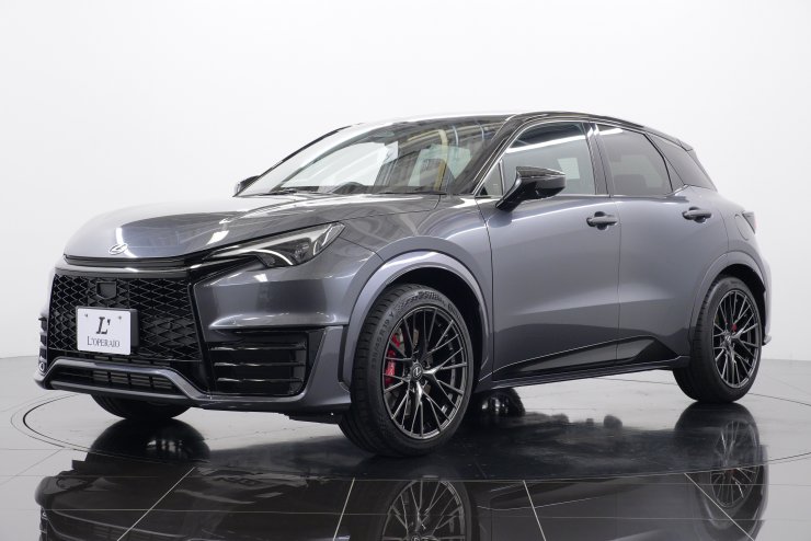 レクサス LBX モリゾーRR 6MT 専用鍛造ホイール シートヒーター
