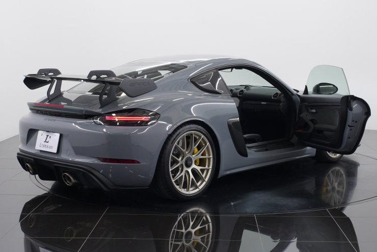 ポルシェ 718 ケイマン GT4 RS ヴァイザッハPKG PDK 左H 黒×グレー