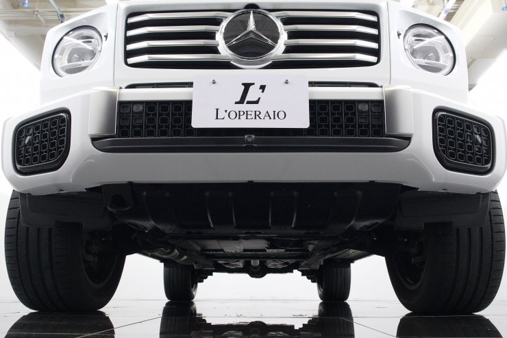 メルセデスベンツ Gクラスロング G450d ローンチエディション ホワイト