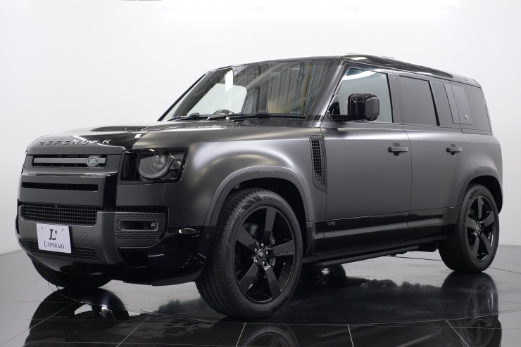 ランドローバー ディフェンダー 110 V8 カルパチアンエディション 1