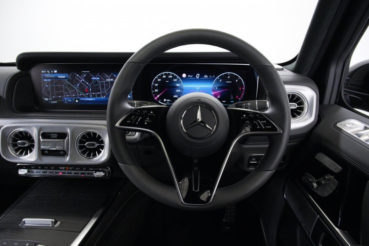 メルセデスベンツ Gクラスロング G450d エディションマヌファクトゥー