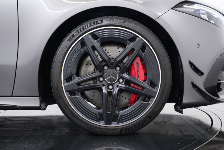 AMG Aクラス A45 S 4マチック+ AMG世田谷スペシャルオーダー ワン