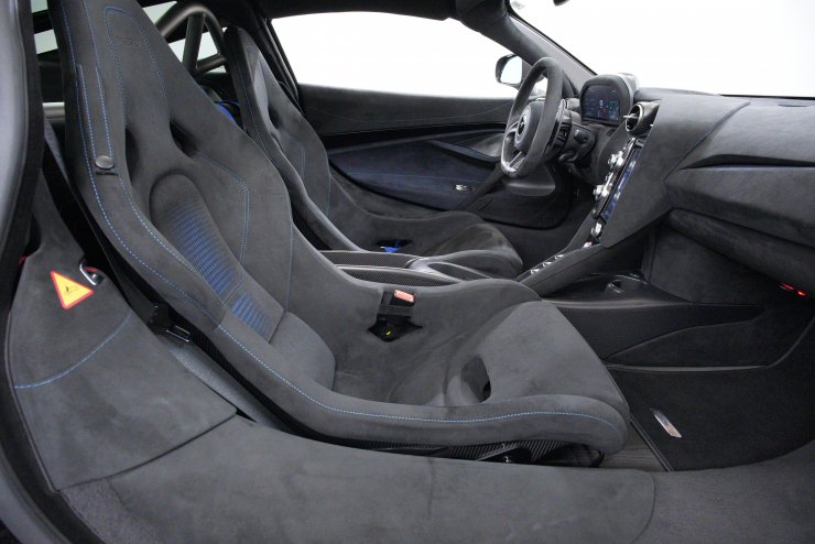 マクラーレン 765LT 左ハンドル エリートペイント：シケイン