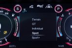 アストンマーティン