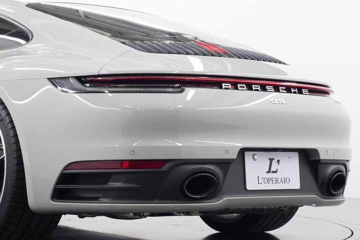 ポルシェ 911(Type992) カレラ PDK 【オプション合計約360万円