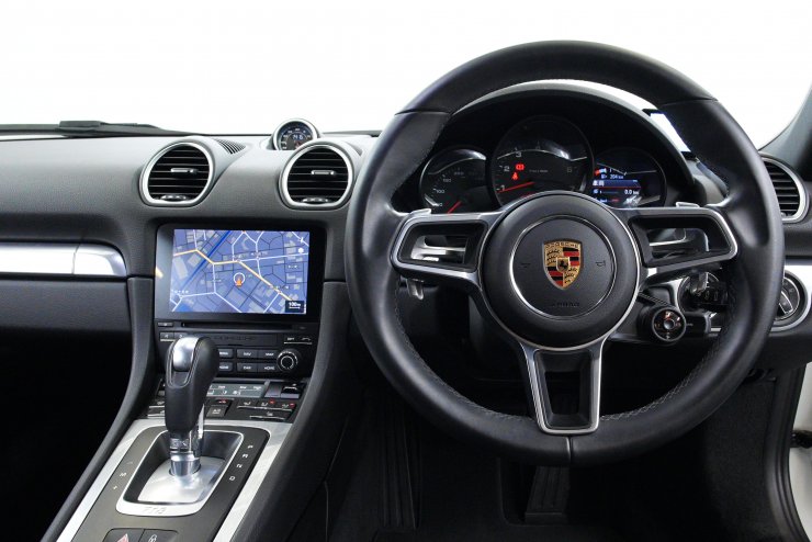 ポルシェ718ケイマン PDK 純正 2020年式 ステアリング ポルシェ 718 ケイマン PDK 黒ハーフ革 純正20インチアルミ スポーツ