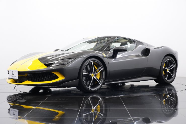 フェラーリ 296 GTB アセットフィオラノ F1 DCT 1オーナー車 正規