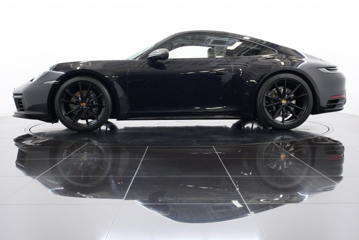 ポルシェ 911(Type992) カレラT 7MT 1オーナー 左ハンドル 走行800km