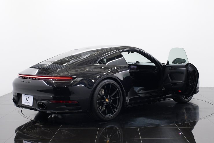 ポルシェ 911(Type992) カレラT 7MT 1オーナー 左ハンドル 走行800km